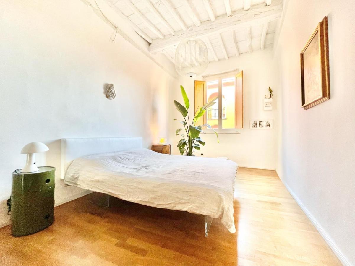 La Casa Del Pesce - Within The Historical Walls Of Lucca Luaran gambar